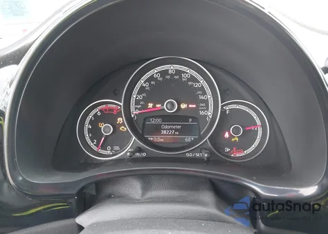 2019 Volkswagen Beetle 2.0T Final Edition Se/2.0T Final Edition Sel/2.0T S из США, поврежденный, VIN 3VWFD7AT0KM720833